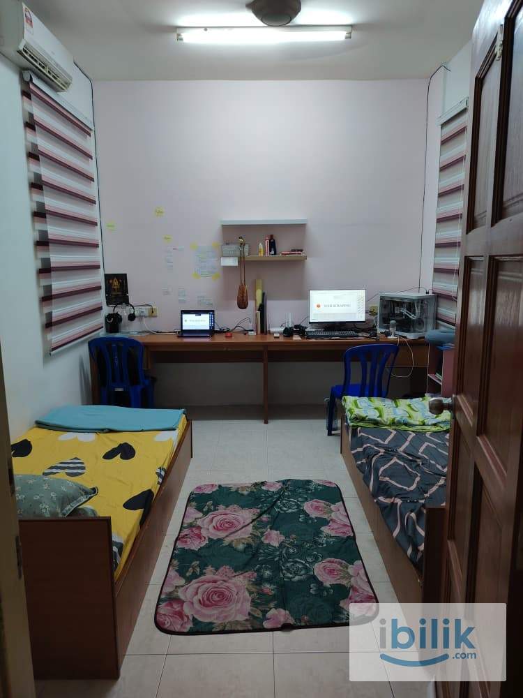 Furnish Middle Room for Male Student in Ixora Condo walking distance to MMU Melaka - Image 6