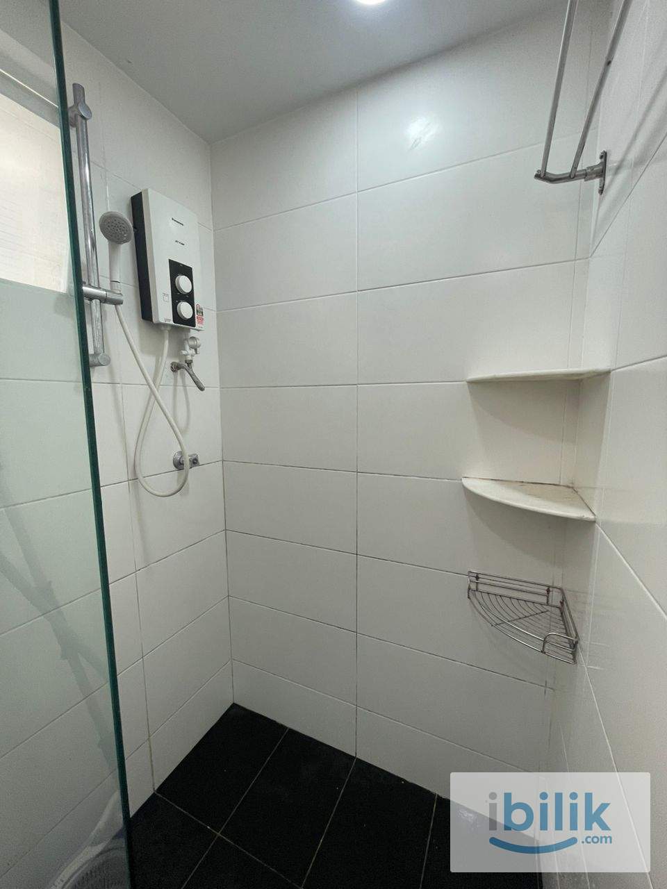 Cozy middle room (female unit) in Pantai Panorama, Bangsar South, the Vertical, Horizon, UM - Image 3