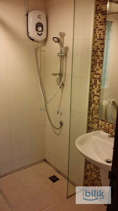 Titiwangsa Corner Middle Room For Rent - Image 5
