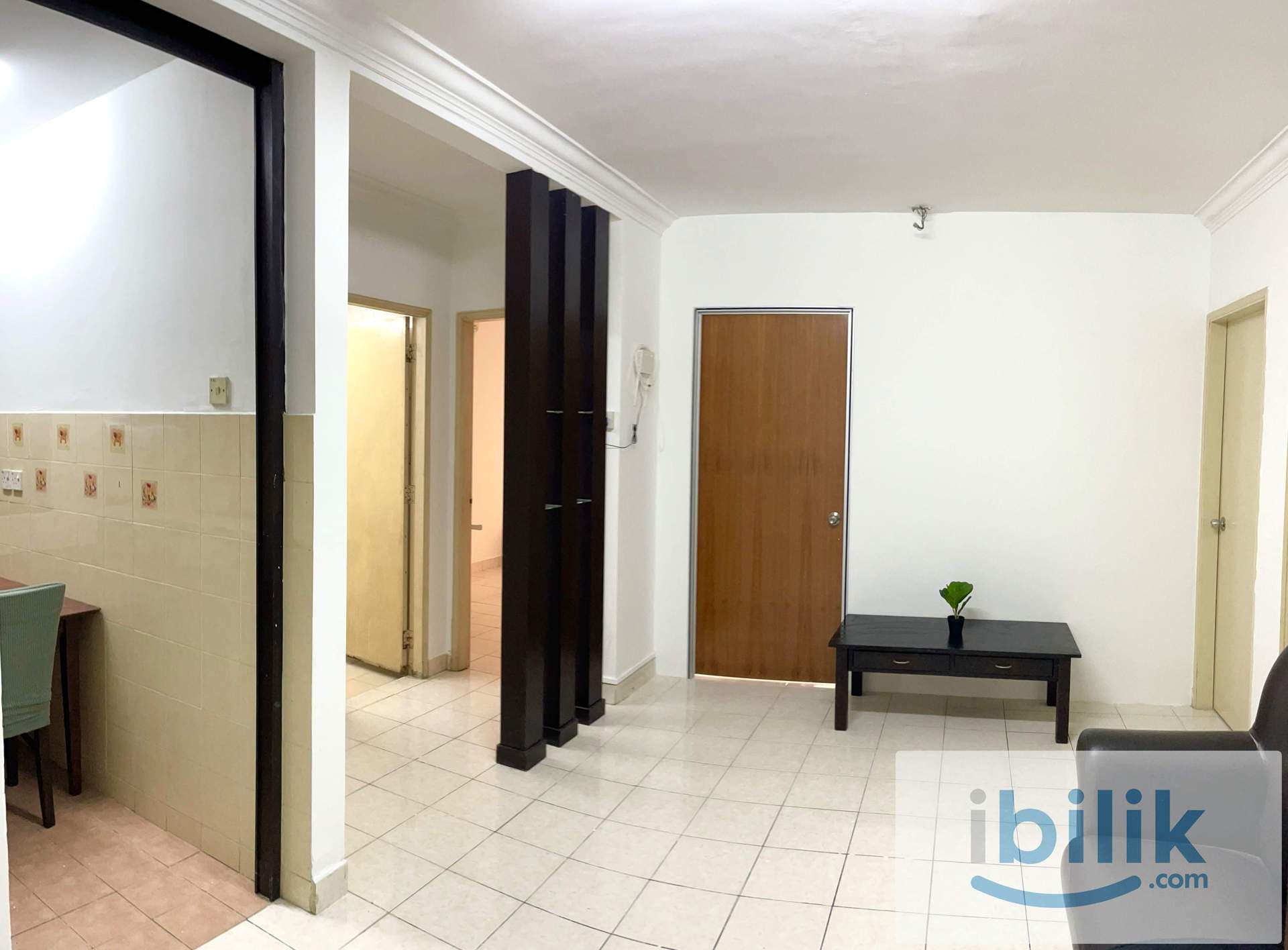 MEDIUM ROOM CHINESE UNIT FOR RENT - Image 1