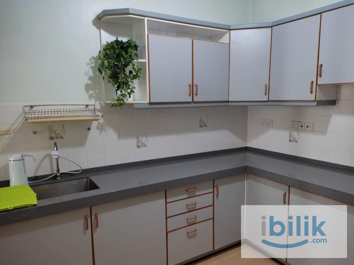 Room for Rent at Sri York Condominium, Georgetown - Image 2