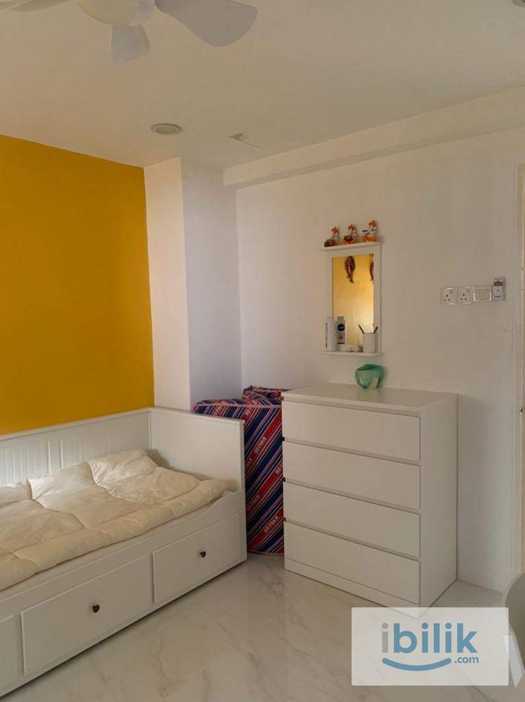 Cozy Single Room - Image 1