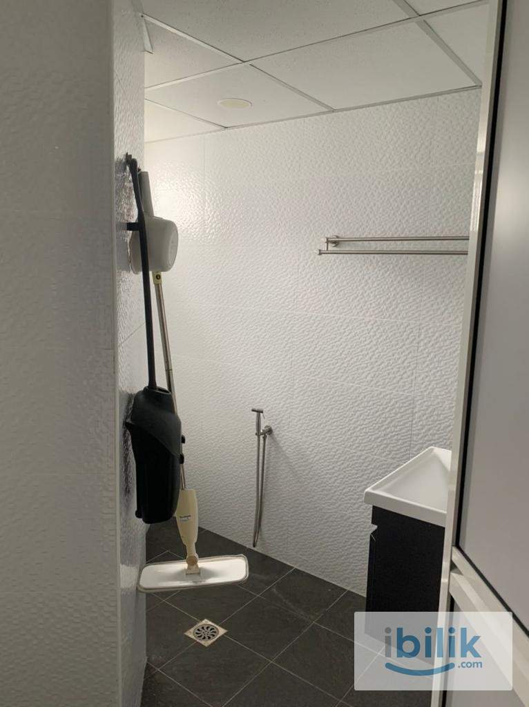Cozy Single Room - Image 3