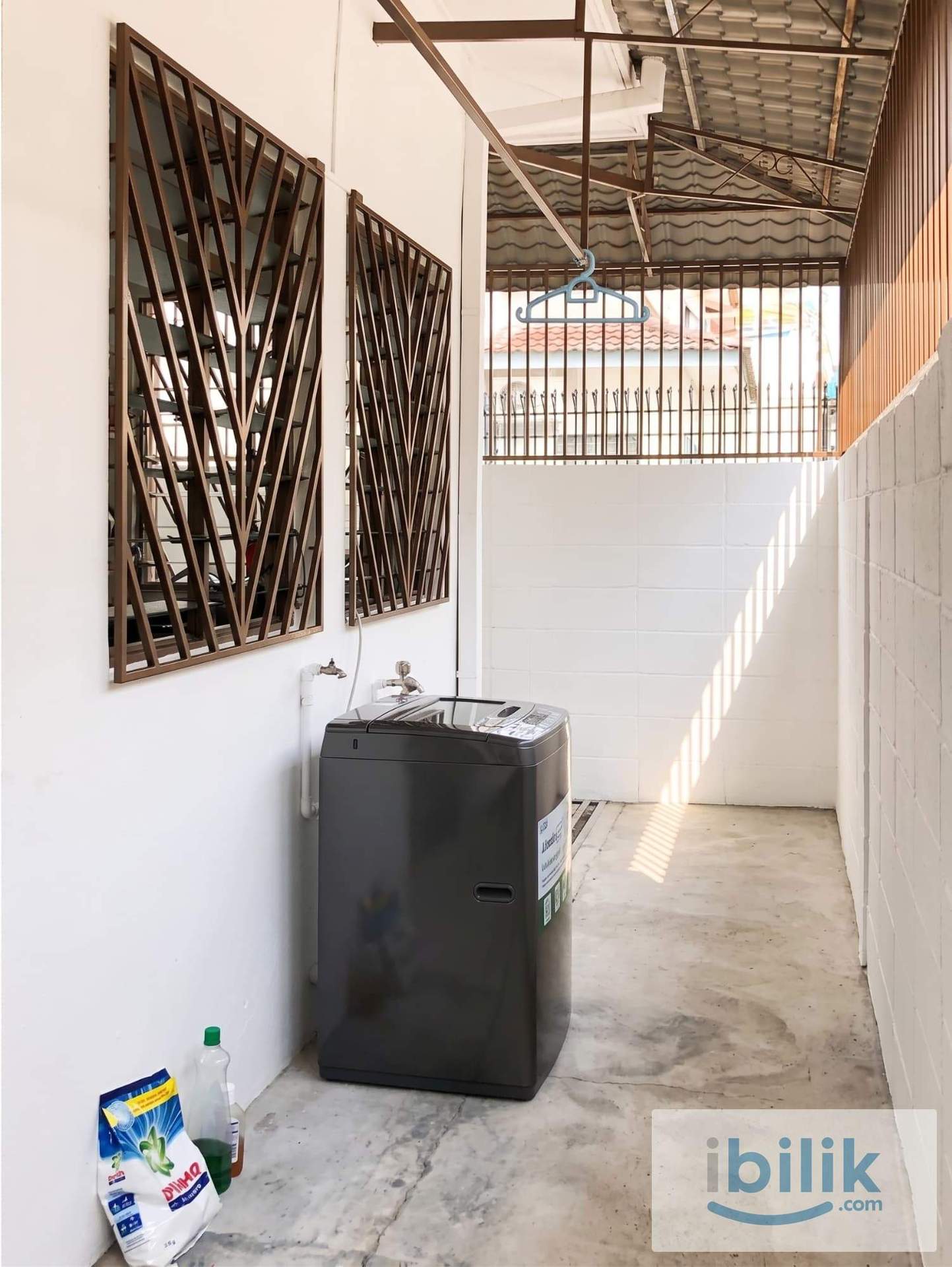Middle Room at Bandar Sunway, Subang Jaya - Image 6