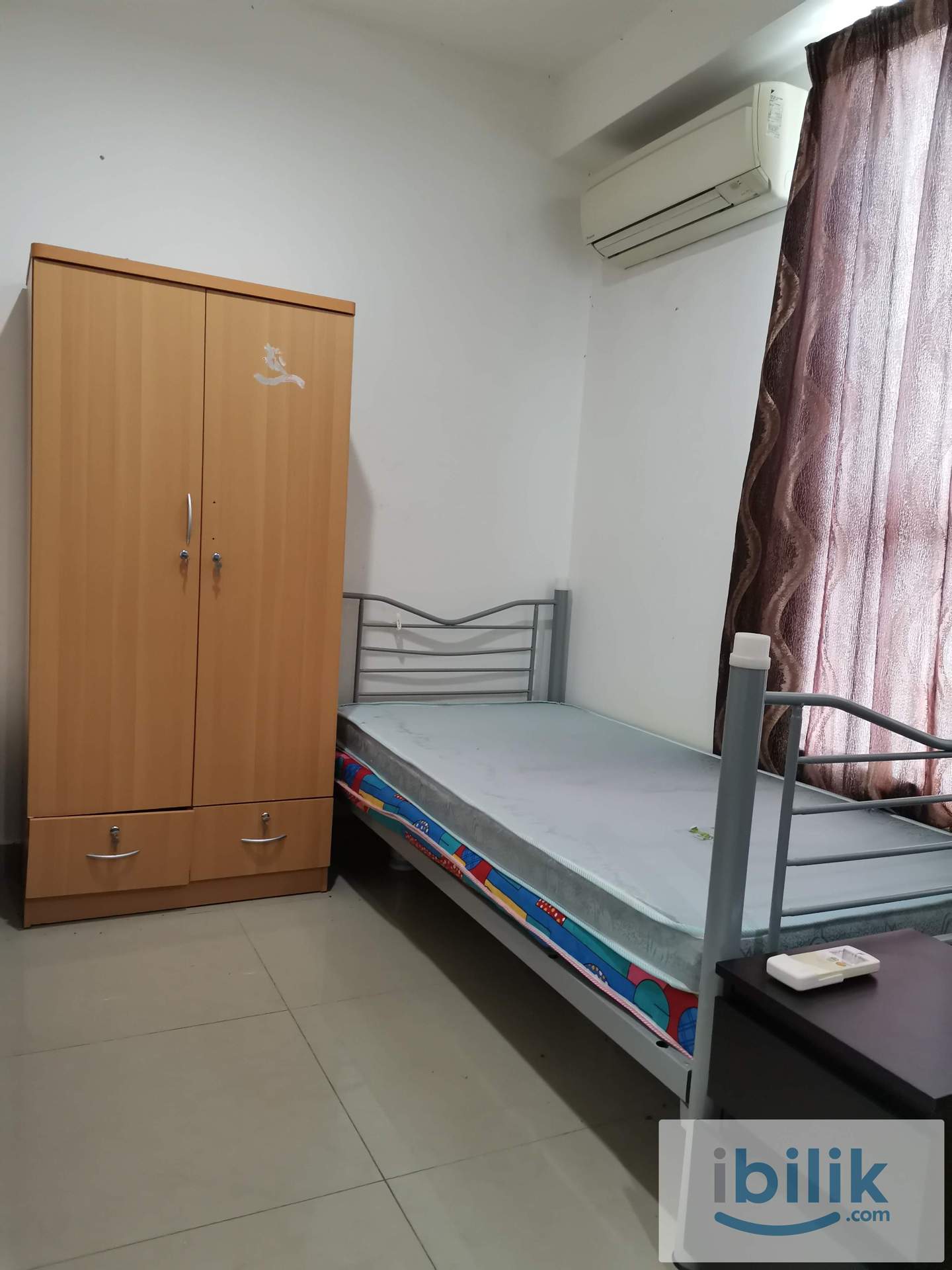 Master bedroom to rent - Image 1
