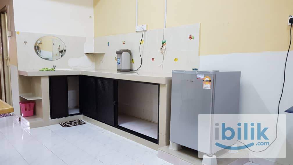 Fully Furnished Master Room with private Bathroom for RENT at Jalan Haji Ahmad, Kuantan !! - Image 3