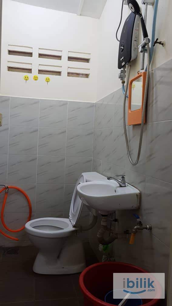 Fully Furnished Master Room with private Bathroom for RENT at Jalan Haji Ahmad, Kuantan !! - Image 5