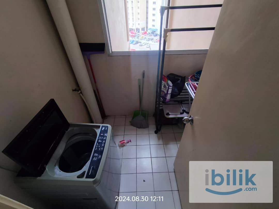 Depan LRT, Medium Room Seri Maya Condo, Setiawangsa, near KLCC - Image 4
