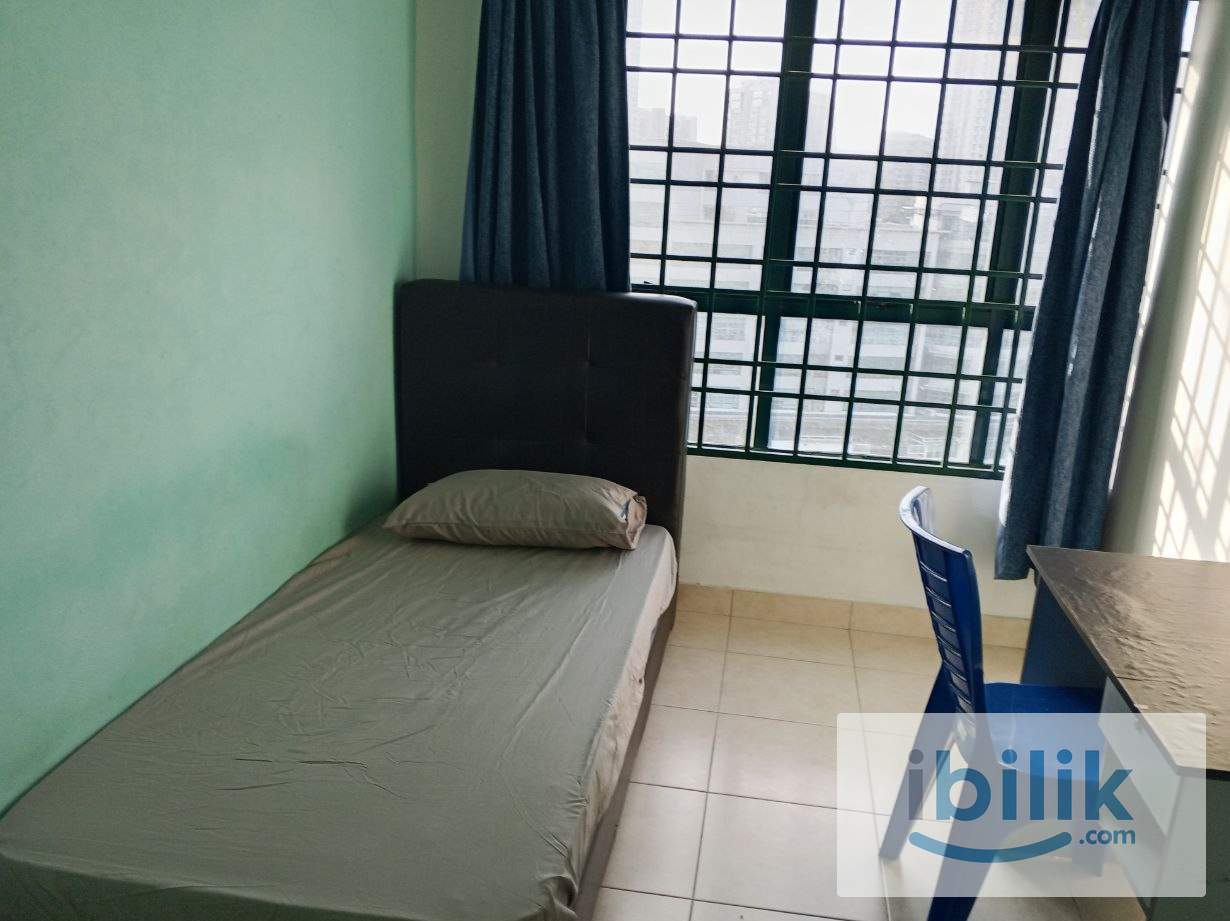 Single Room @ Changkat View Condo, Dutamas, Mont Kiara - Image 1