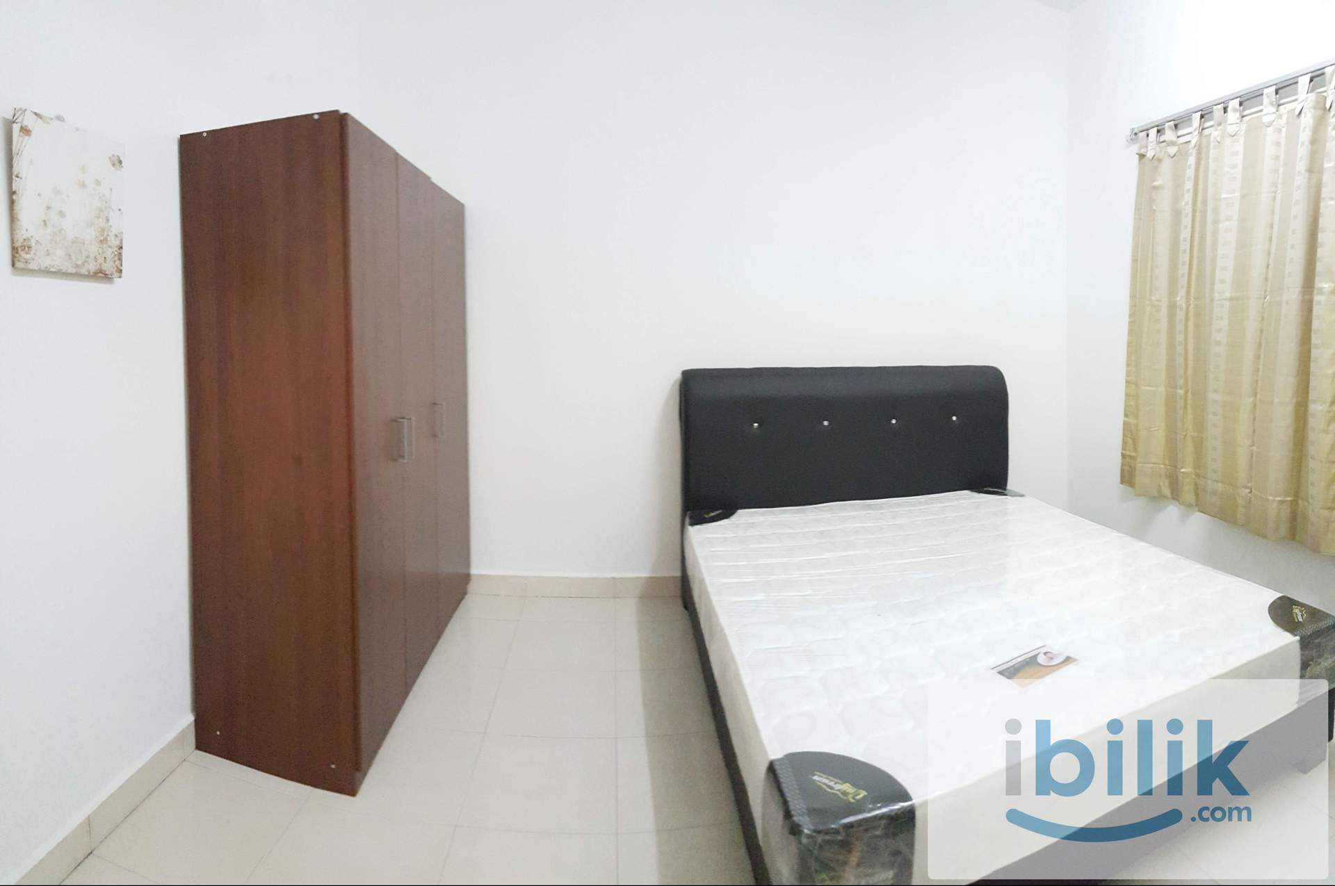 Bandar Sunway, Suriamas Condominium Medium Room for Rent 2025 - Image 6