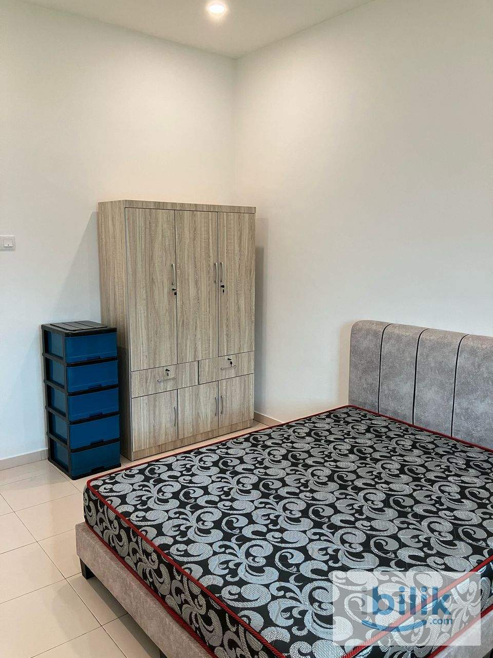 Fully Furnish middle room (utilities included) with attach private bathroom in Ipoh Garden (Bercham / Tambun) - Image 4