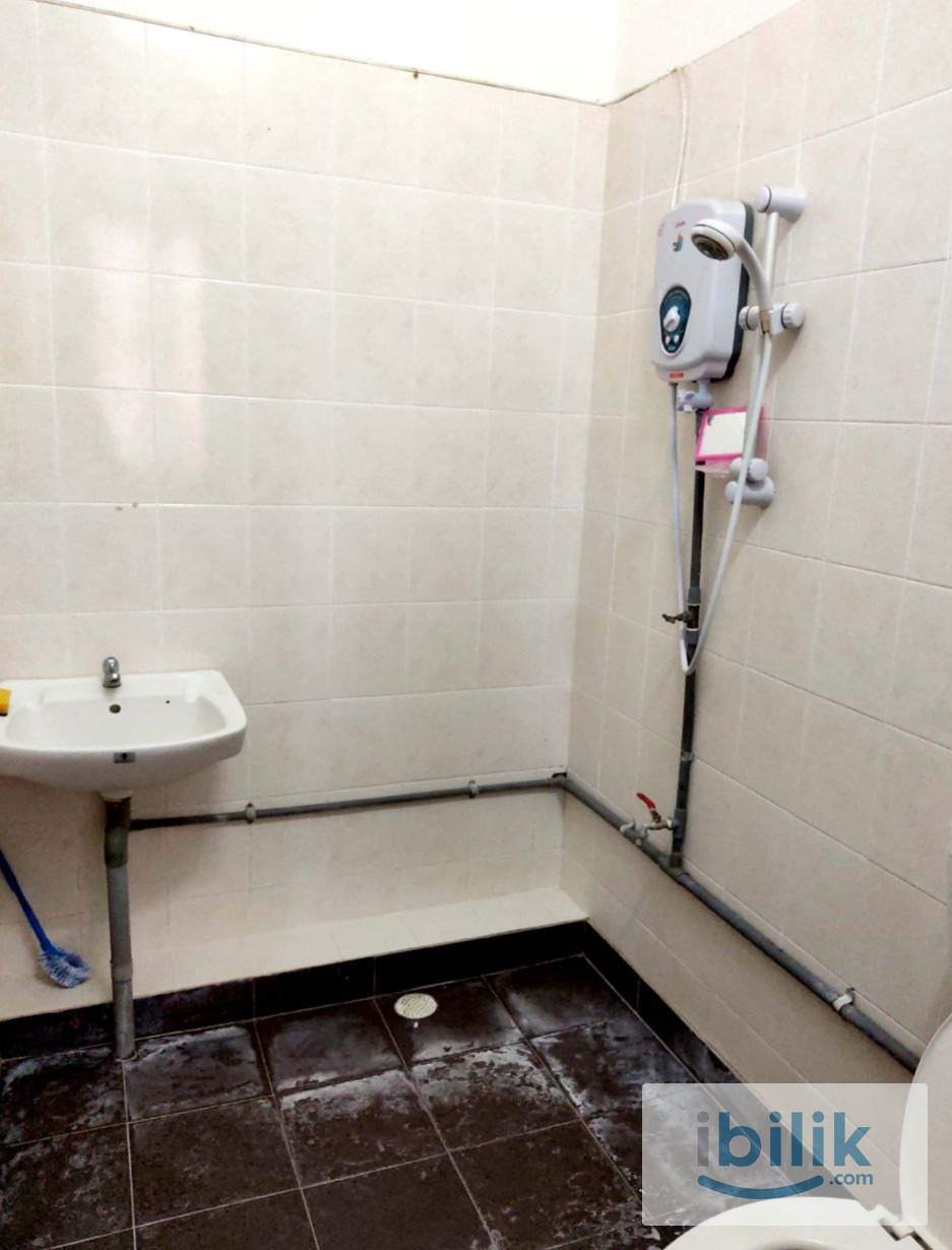 Master room for rent - Image 2