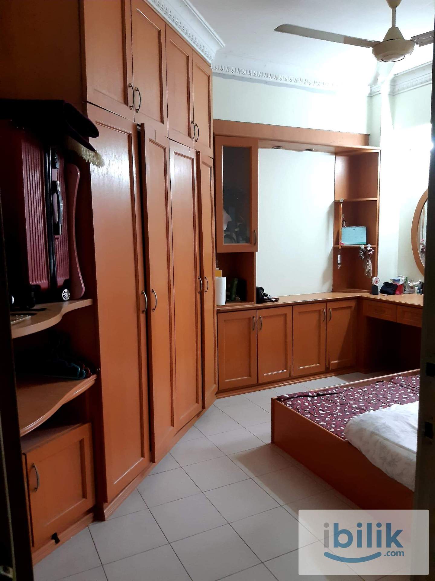 Middle Room - Sharing Women only [Immediate Move in]  - Image 6