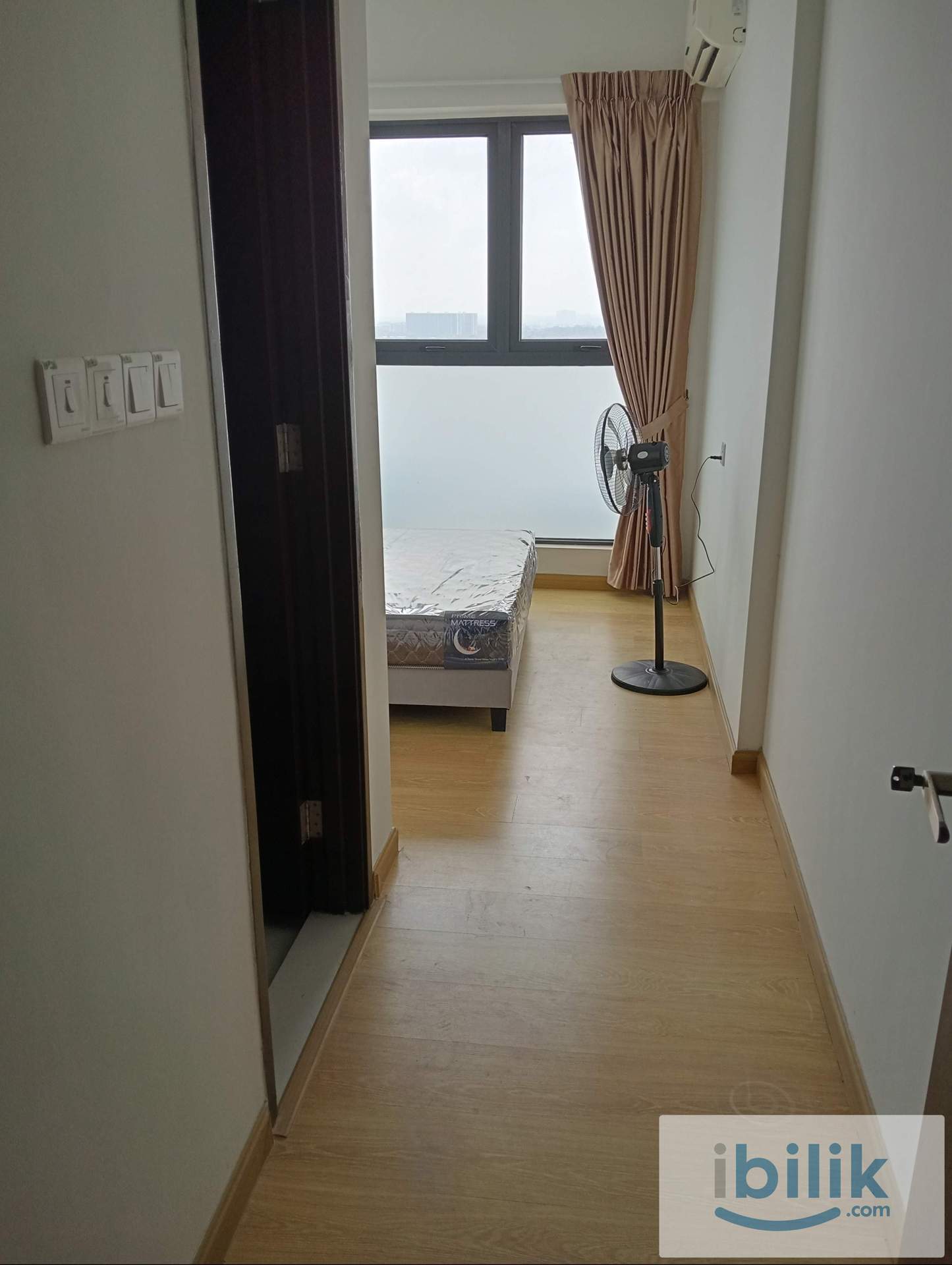 Country Garden bay - Sub master room for rent - Image 1