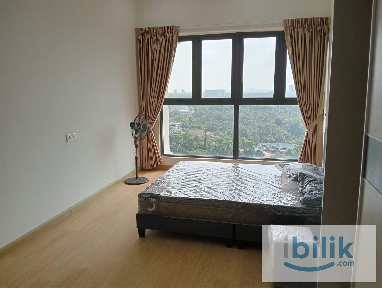 Country Garden Bay - Master room for rent  - Image 2