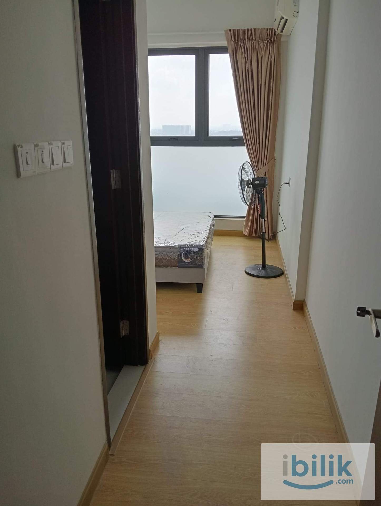 Dangabay, submaster room for rent 新山碧桂园房间出租 - Image 1