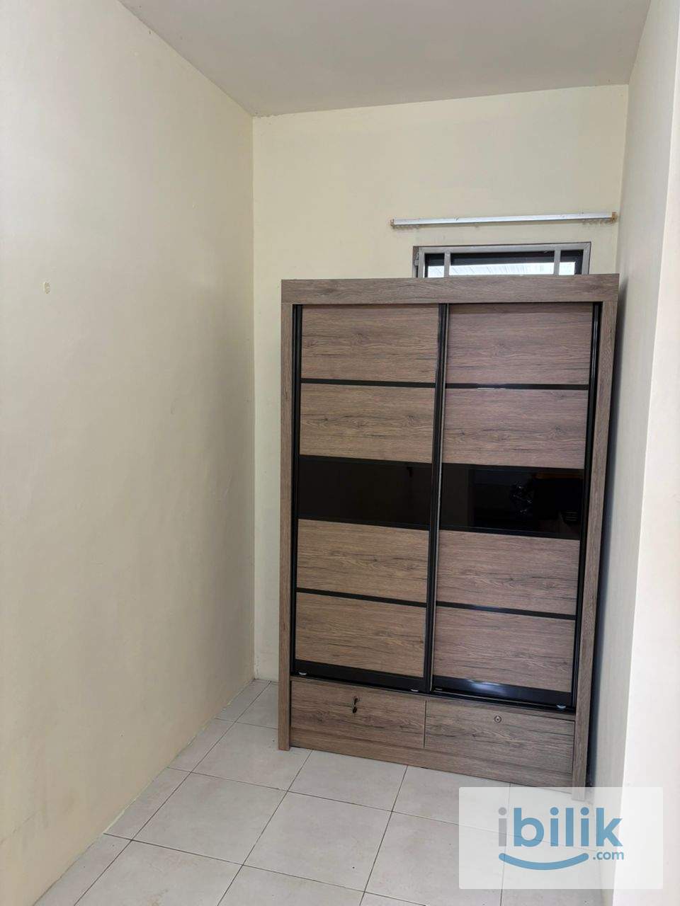 Master Bedroom Juru Heights, Autocity Gated&Guarded Fully Furnished - Image 4