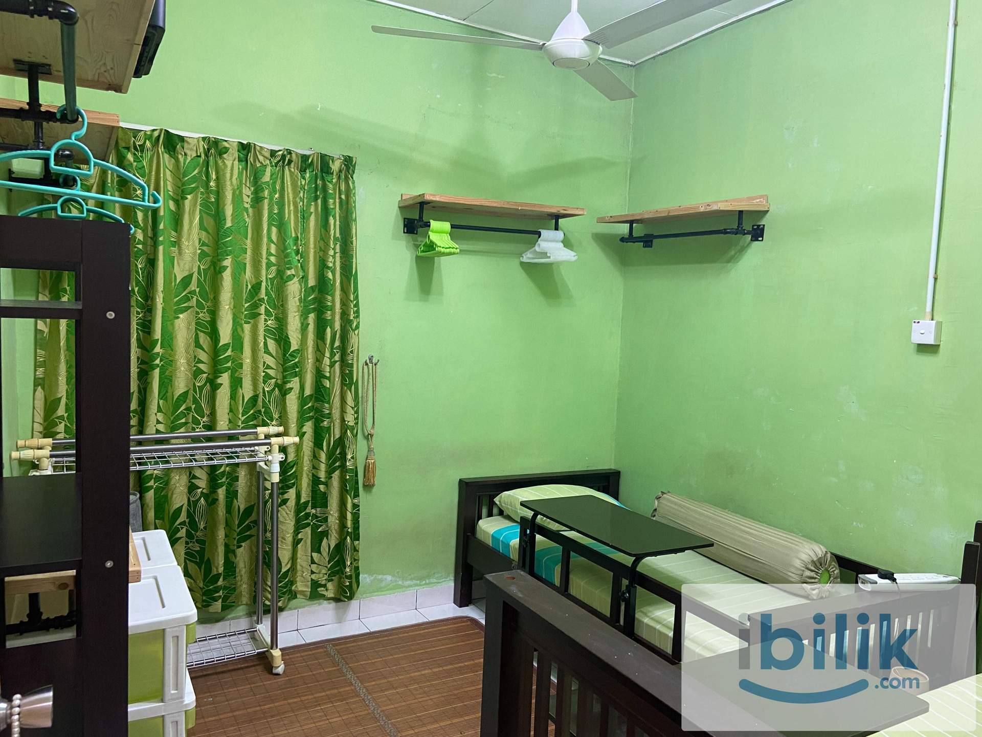 Middle Room@ Bangi - Image 2