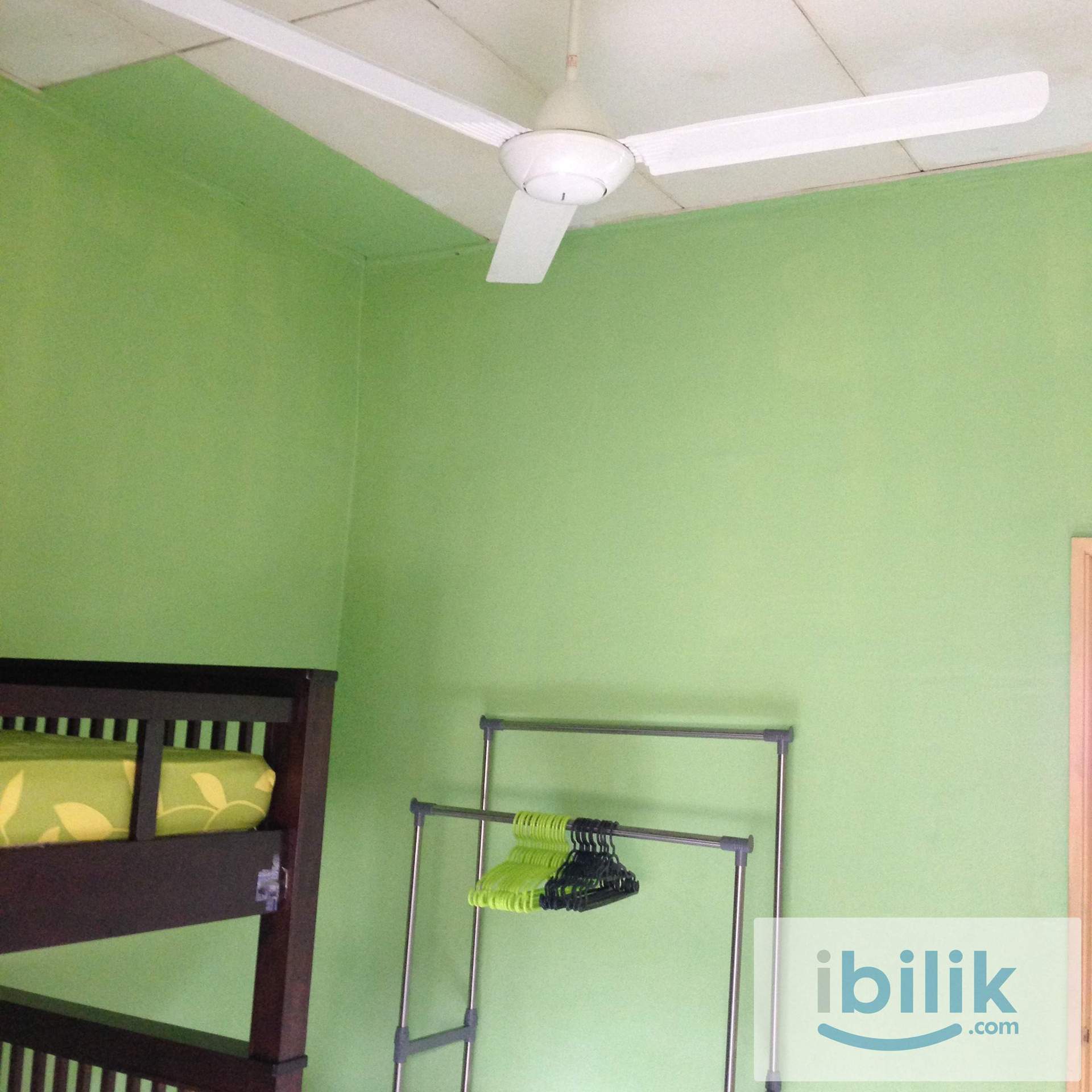 Middle room(shared room) - Image 2