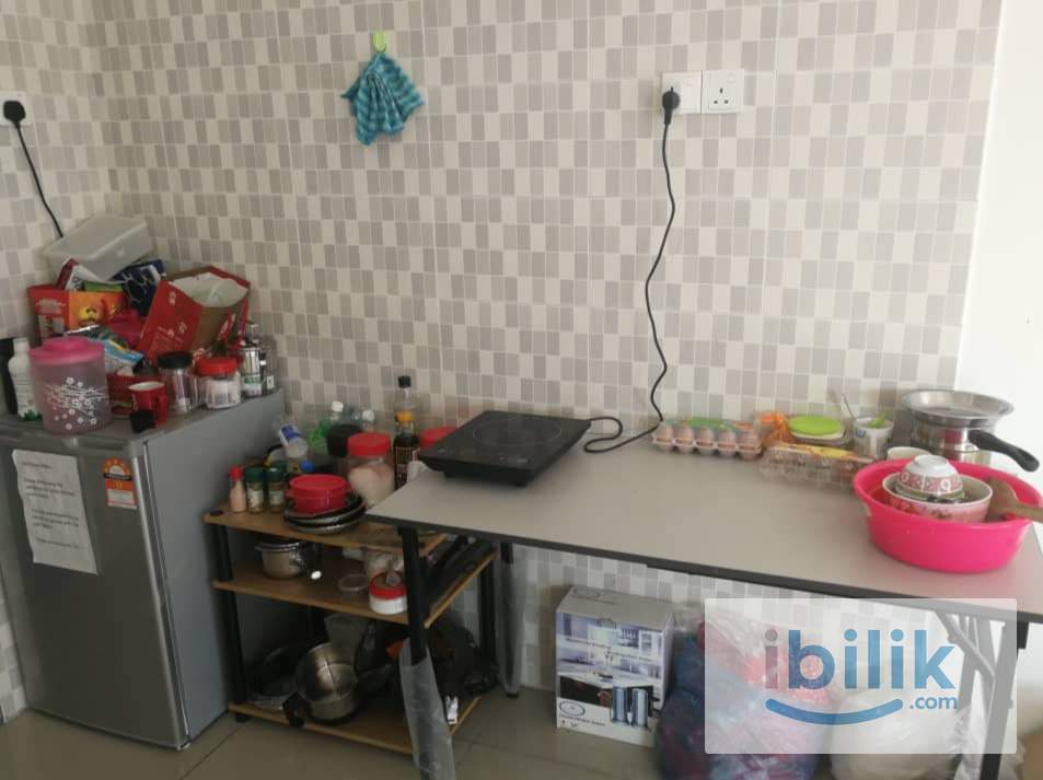 Fully Furnished Master Room with Private Bathroom - Male Apartment - Image 3