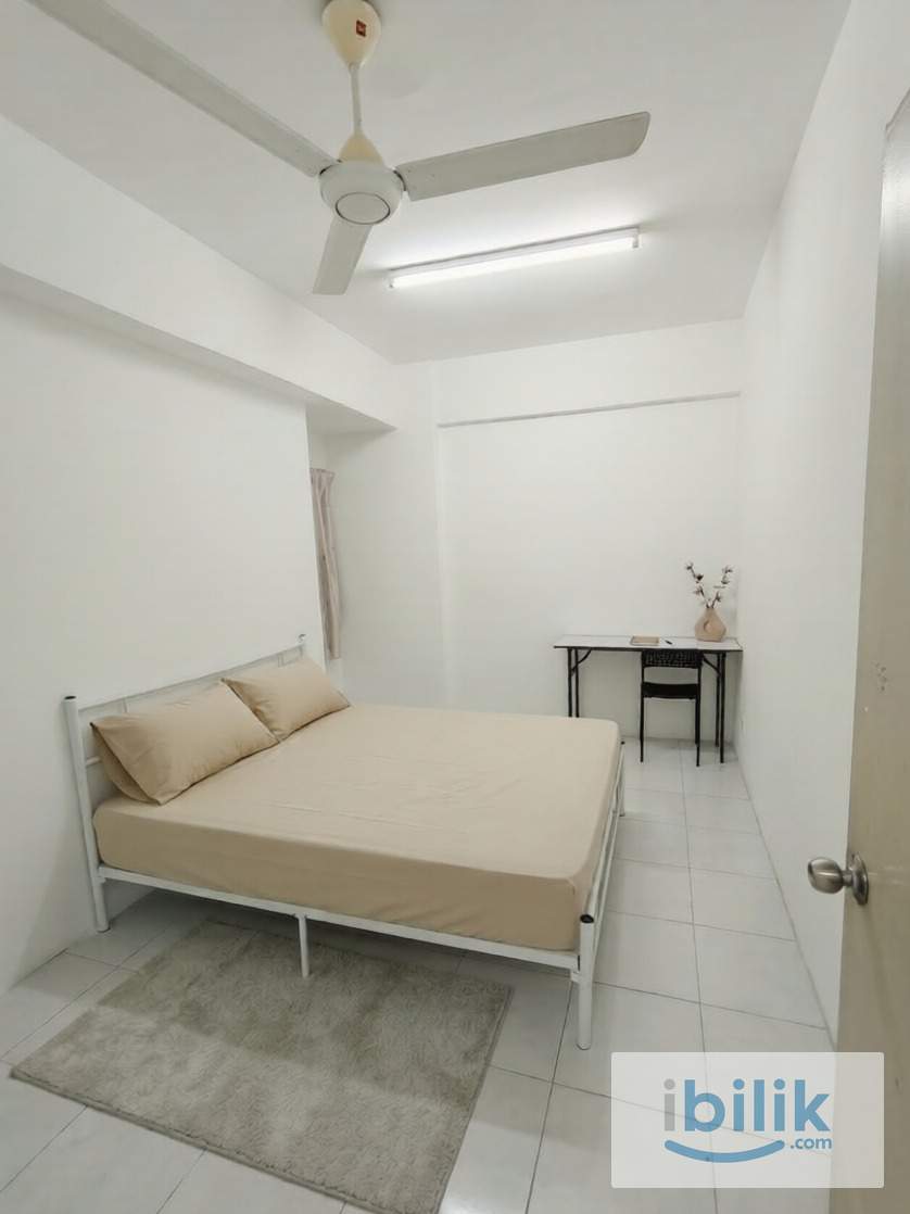 Female only Apartment - Fully Furnished Middle Room with Shared Bathroom - Image 2