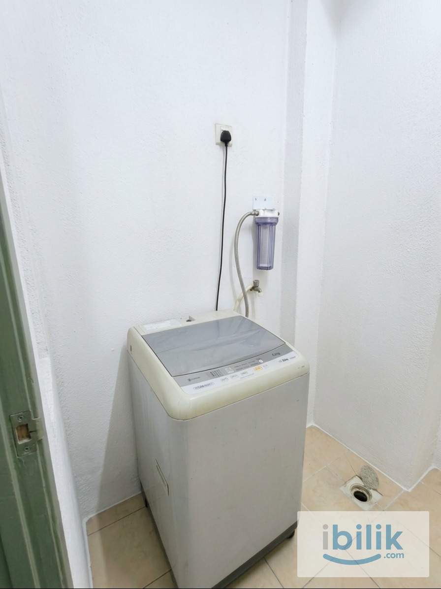 Female only Apartment - Fully Furnished Middle Room with Shared Bathroom - Image 5