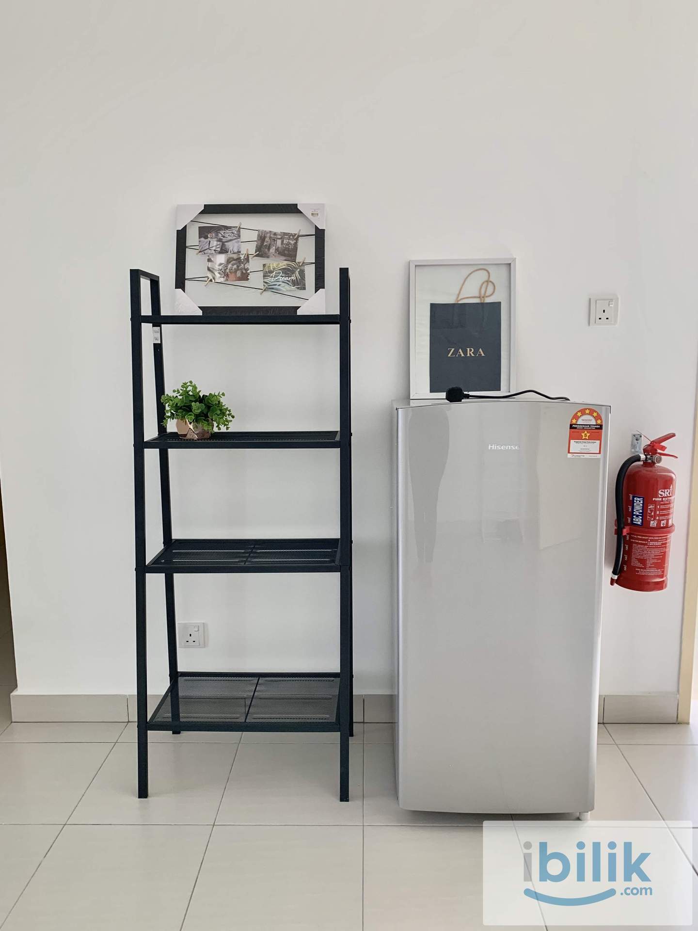 Furnished Master Room Sharing, De Palma Apt - Image 7