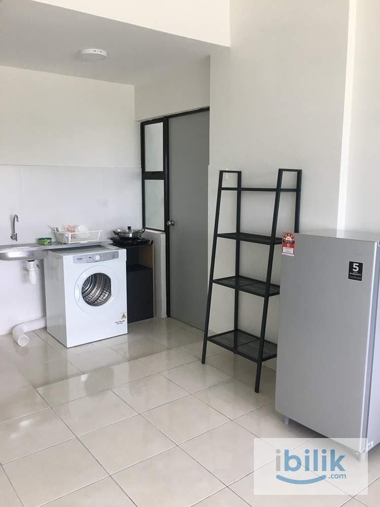 Furnished Single Room @ Suria Rafflesia Apt, Setia Alam - Image 4