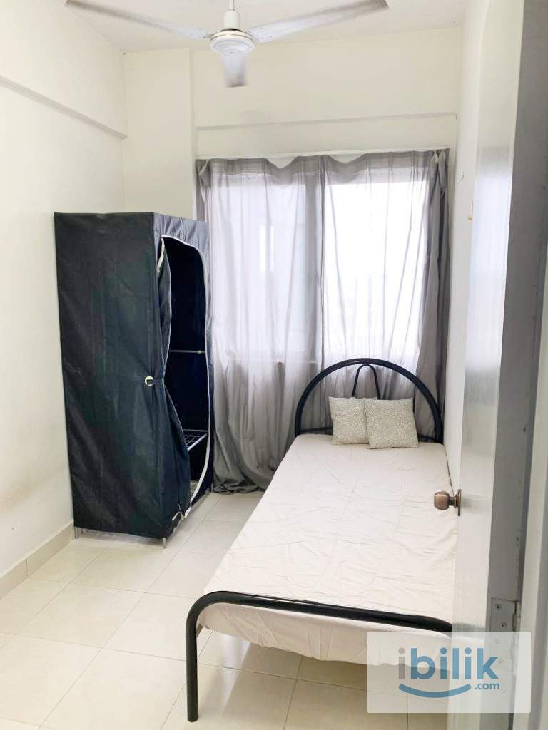 Furnished Single Room @ Suria Rafflesia Apt, Setia Alam - Image 6