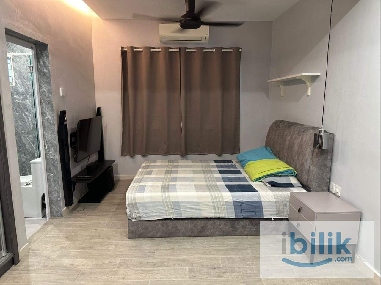 Master Room with attached Bathroom [3 min walk to LRT] - Image 1