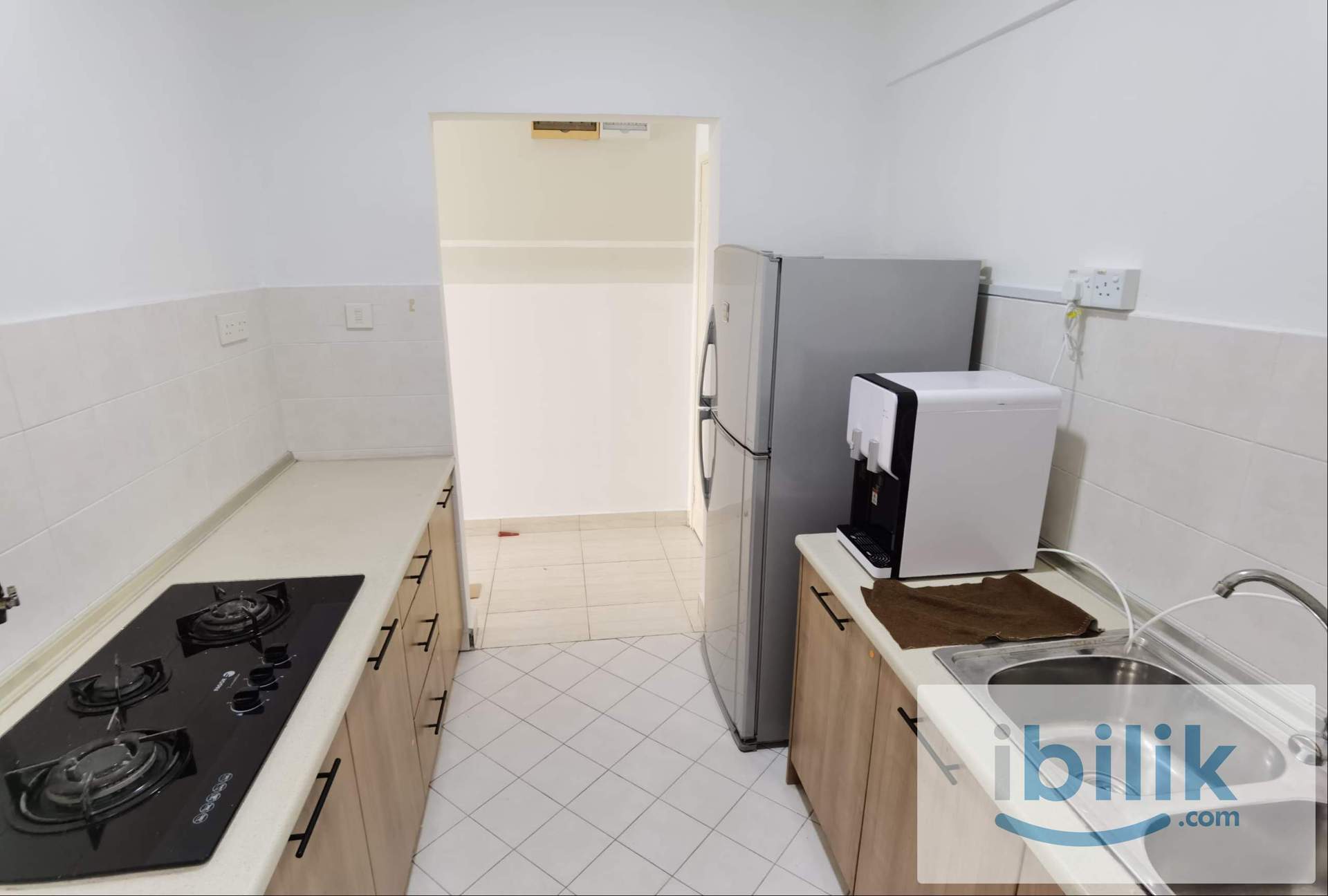 Single Female Room at Green Avenue, Bukit Jalil - Image 3