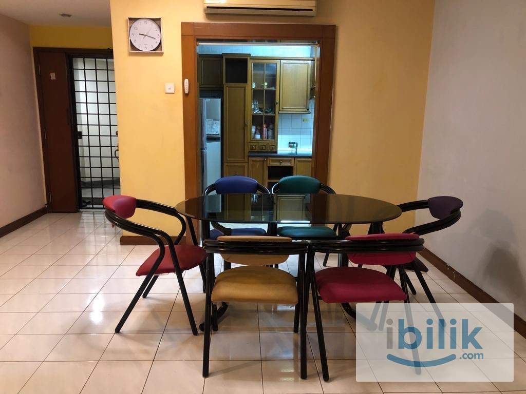 Female middle room beside  Pwtc lrt Hkl   - Image 2