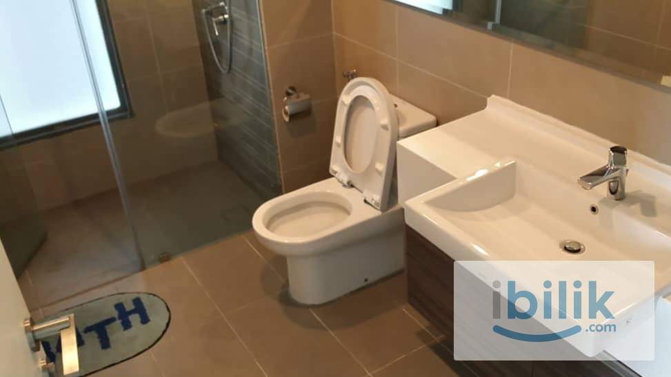 Female Room private bathroom at tr residence  - Image 3