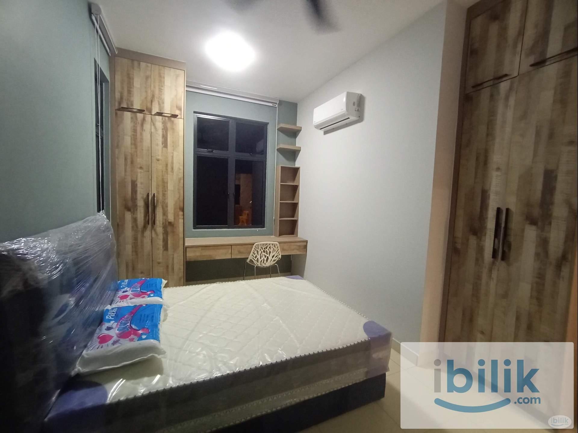 Middle nice big room Sungai Udang (wifi+utilities included) - Image 3