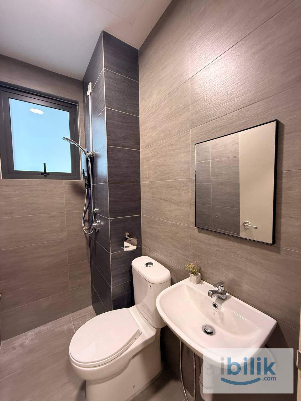 Cheras MRT Link Condo Female Single Room @ Nexus Residence Taman Pertama - Image 5