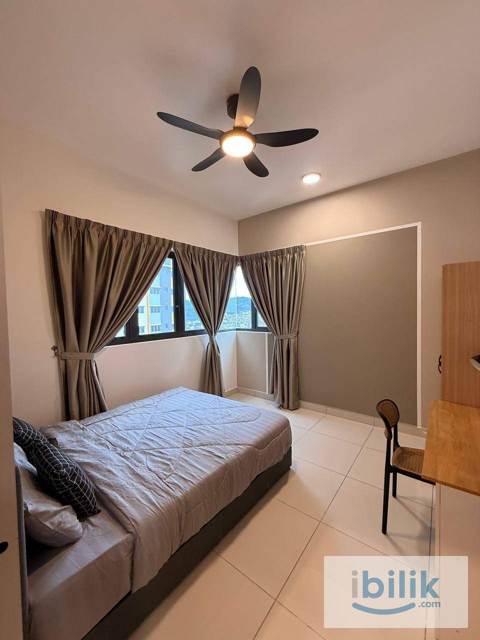 Cheras Female Medium Room @Taman Pertama Nexus Residence (MRT Link) - Image 1