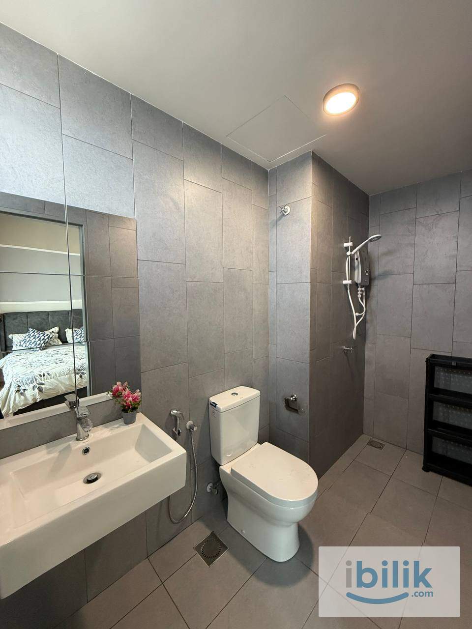 Cheras Maluri M Vertica Female Master Room  - Image 4