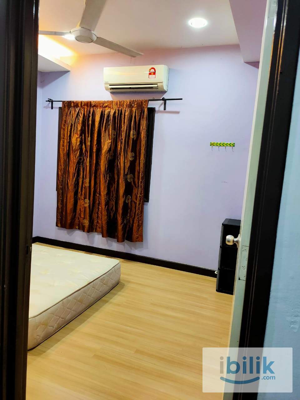 middle room for rent  - Image 2