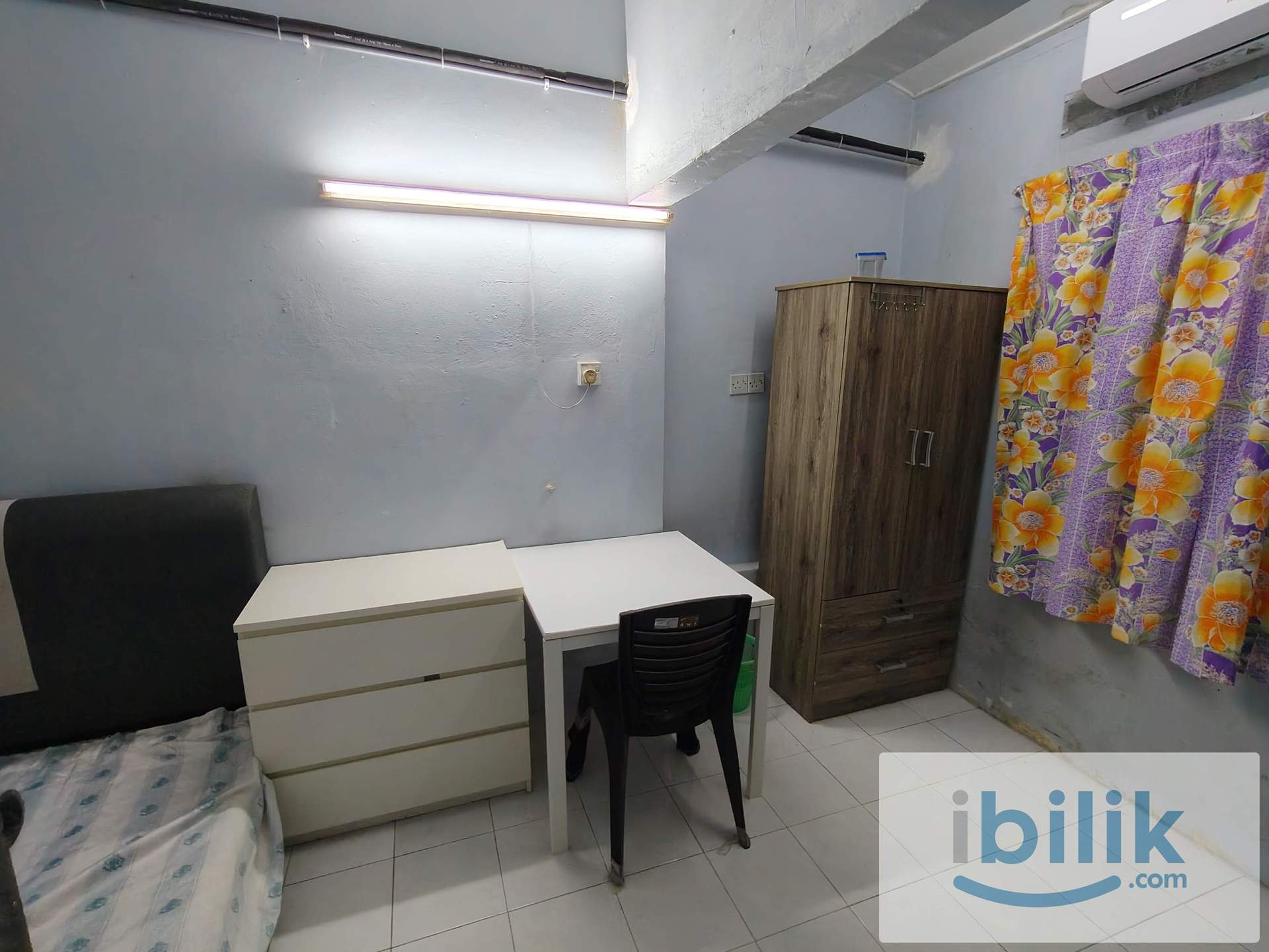 TBR / TARUMT Aircon Room 2 (incl electric, water, wifi) @ 拉曼理工大学冷气房(包水电网络) - Image 1