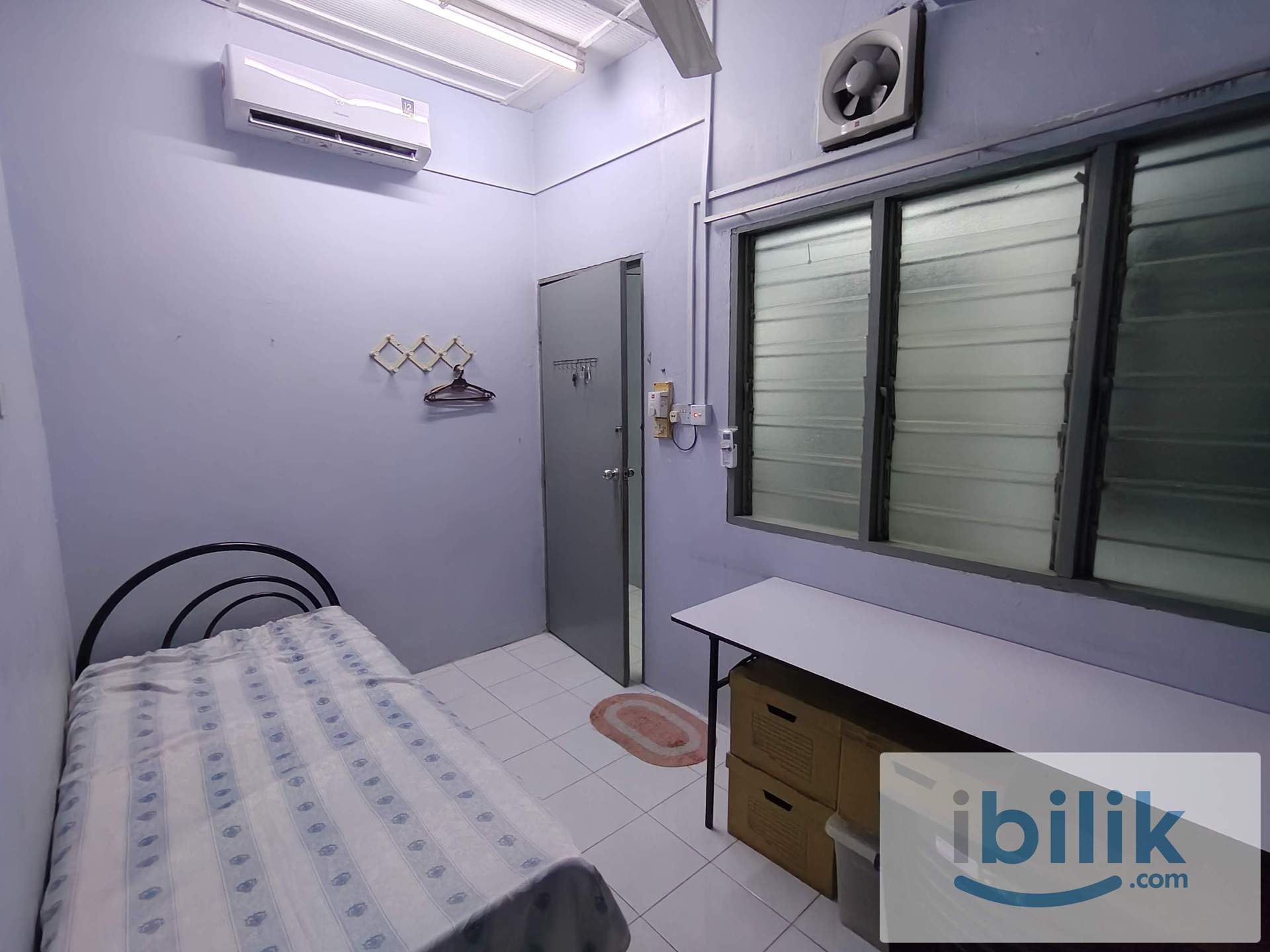 TBR / TARUMT Aircon Room 2 (incl electric, water, wifi) @ 拉曼理工大学冷气房(包水电网络) - Image 8