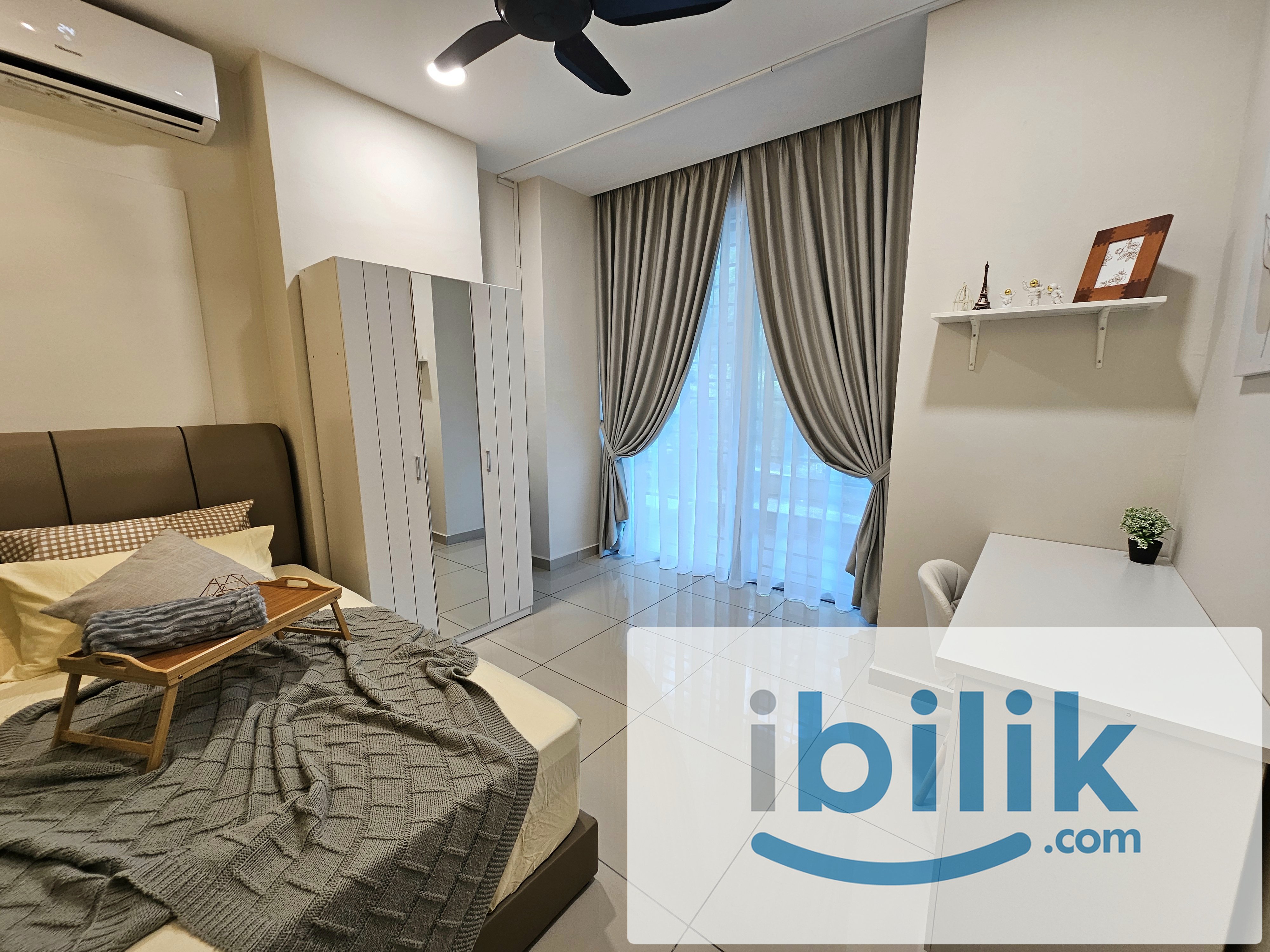 Mahkota Garden Fully Furnished Balcony Room for Rent - Image 2