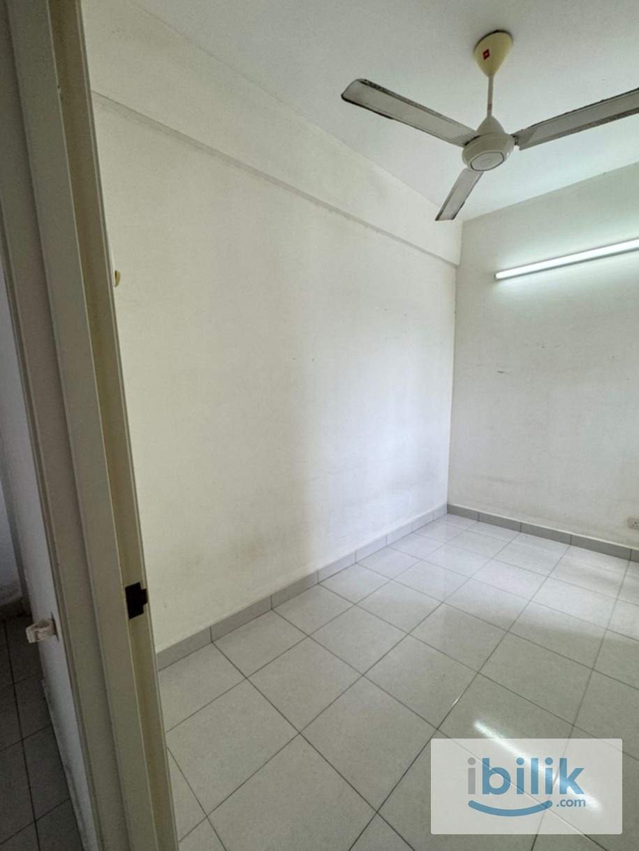 Single Room For Rent @ Kemuning Aman Apartment (Kemuning Utama) - Image 1