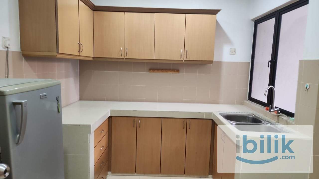 Fully Furnished Master Room @ Evergreen Park Hazel & Acorn Banddr Sungai Long For Rent - Image 4