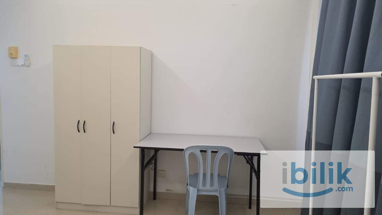 Fully Furnished Master Bedroom at Taming Indah 1 Apartment, Bandar Sungai Long For Rent - Image 3