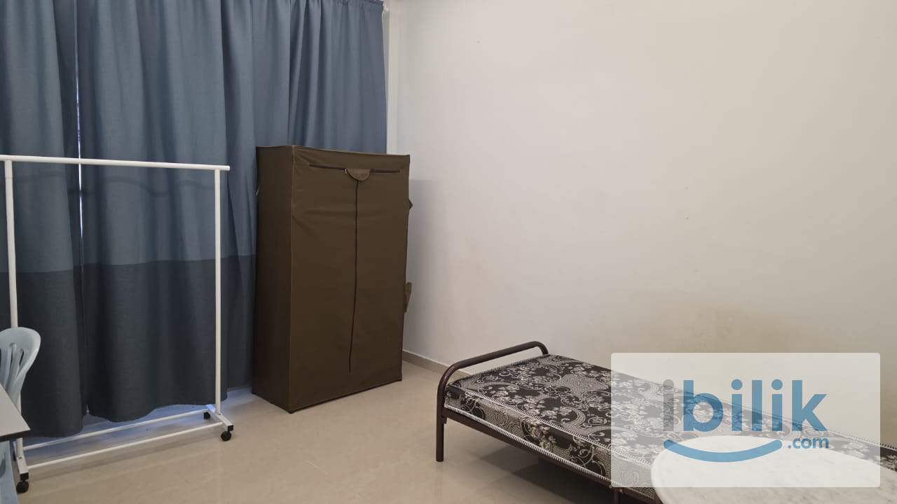 Fully Furnished Master Bedroom at Taming Indah 1 Apartment, Bandar Sungai Long For Rent - Image 2
