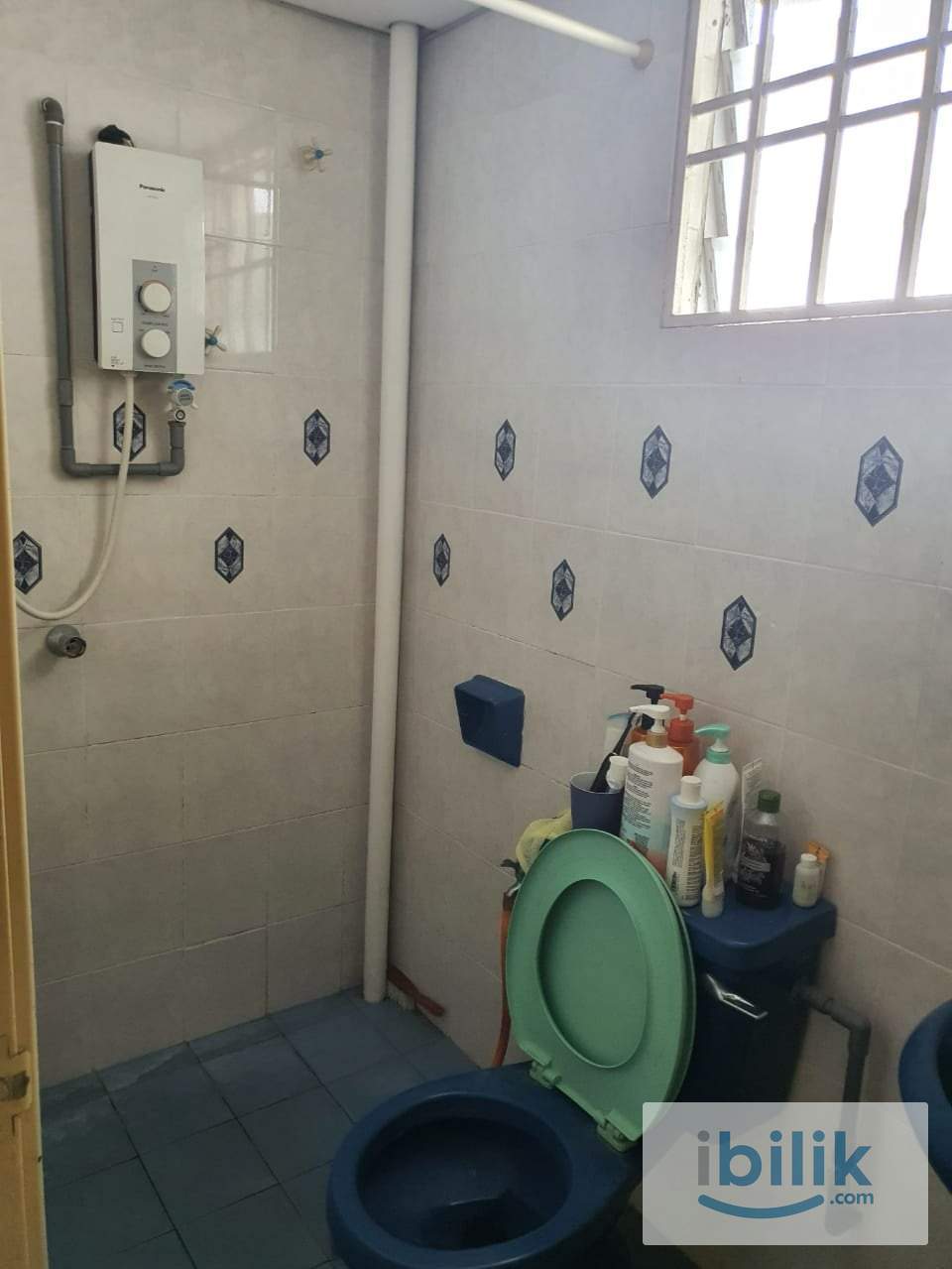 Small Private Room - Image 4