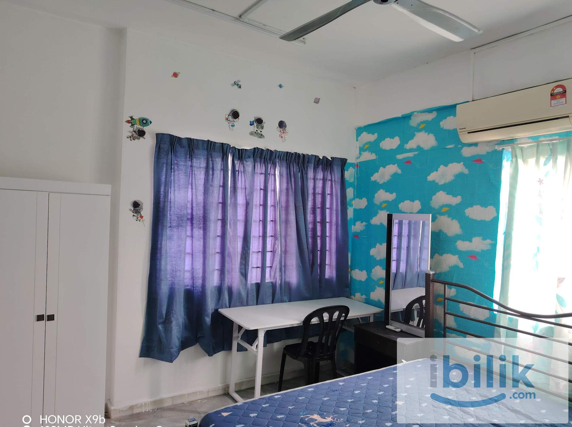 Middle Room at Bukit OUG Townhouse, Bukit Jalil - Image 1
