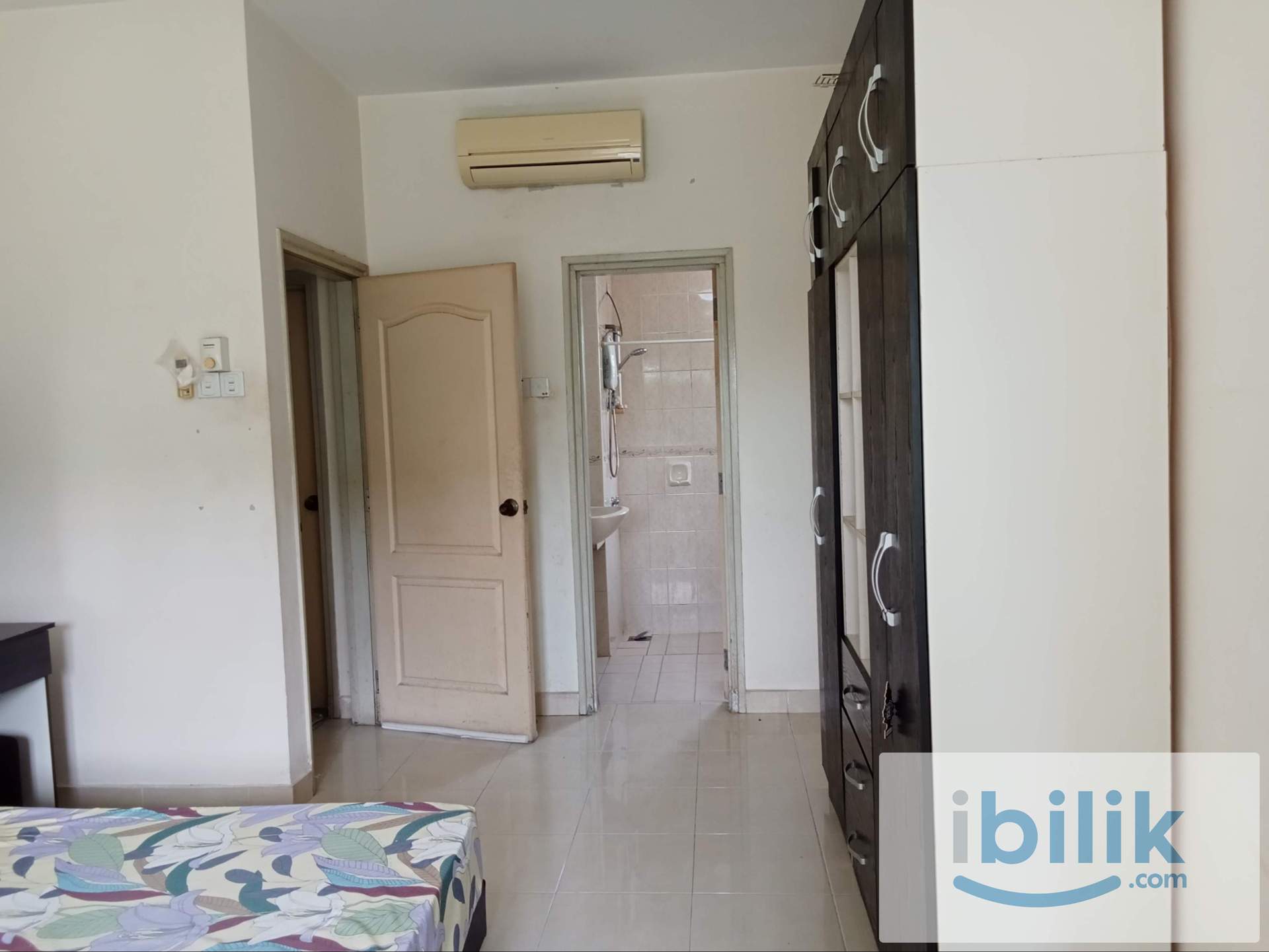 Pelangi Utama near Bandar Utama MRT One Utama IBM KPMG TV3 First Avenue Media Prima Master Room With attached bathroom - Image 7
