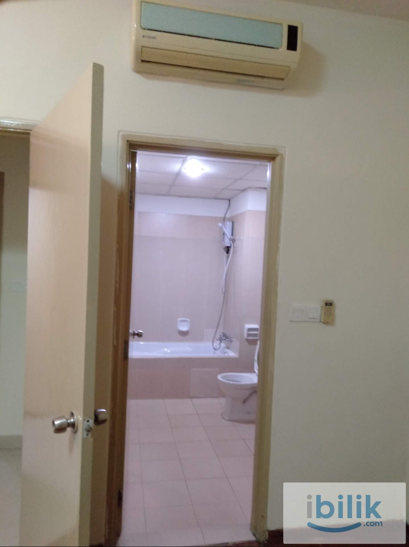 Sentul Jalan Ipoh KL Master room near KLPAC KTM  - Image 3