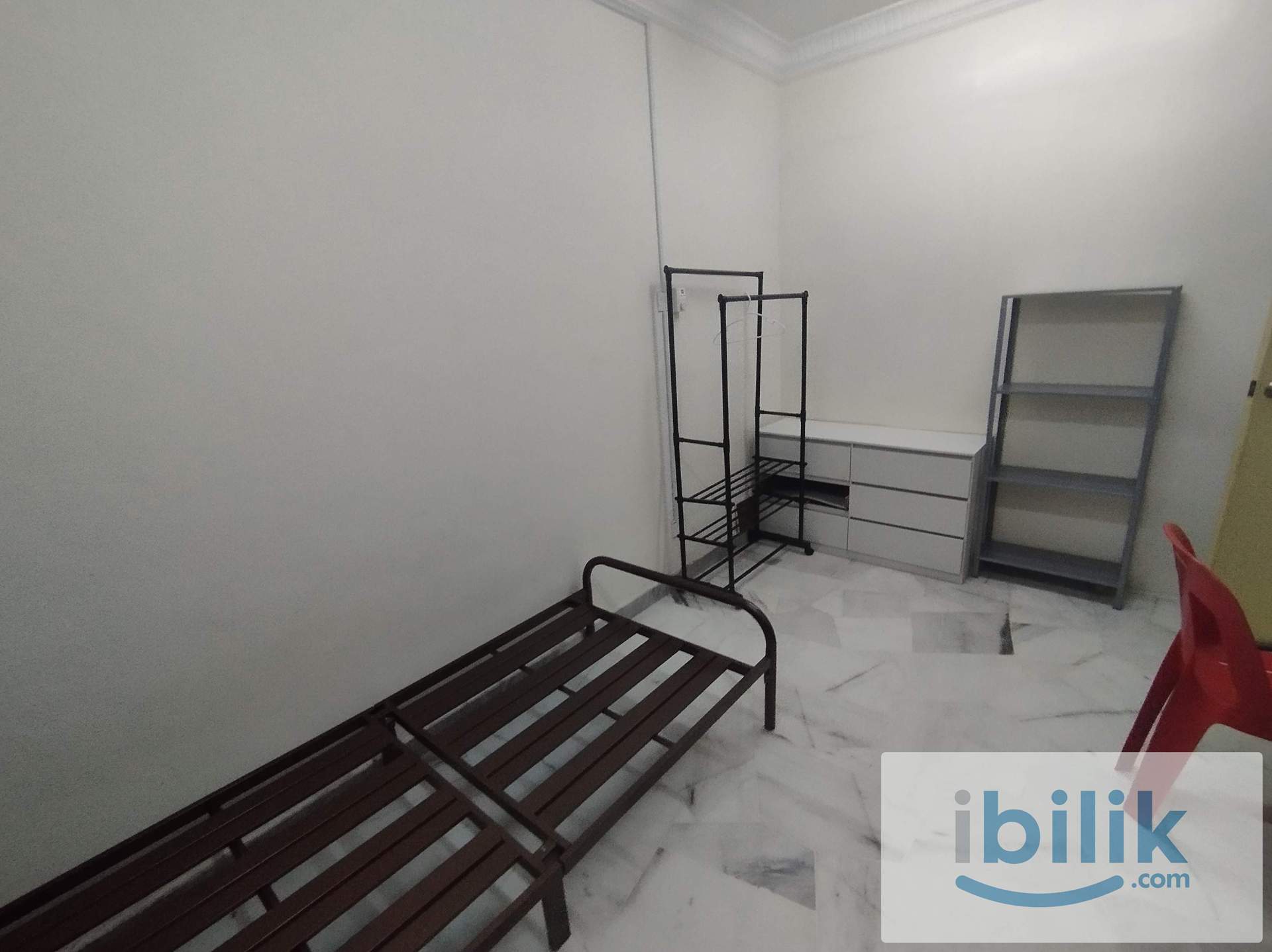 medium room - Image 3